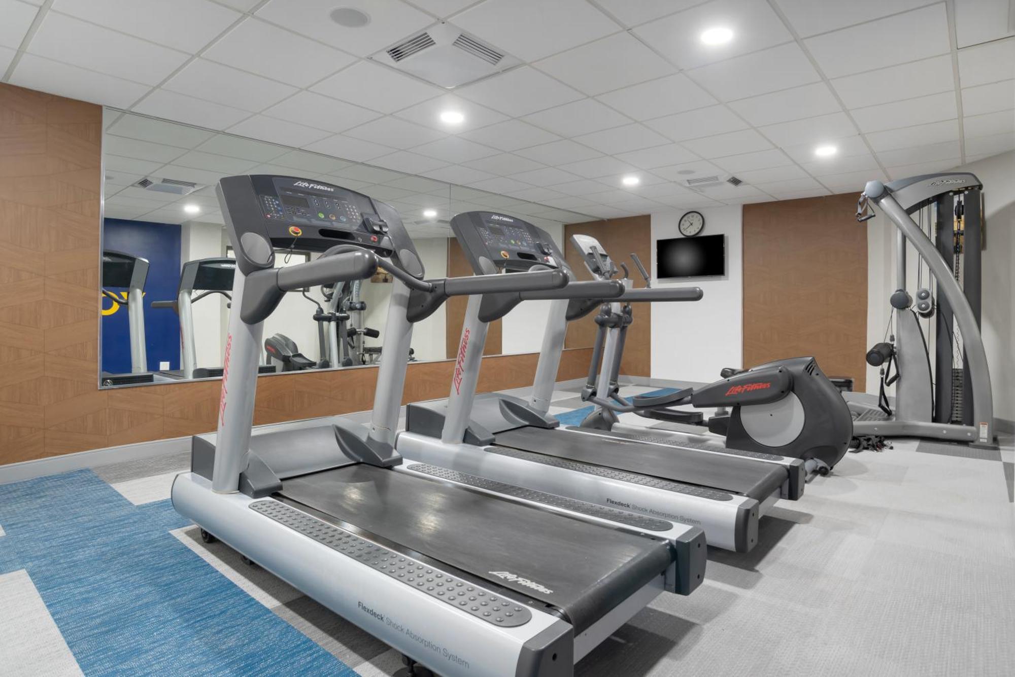 Comfort Inn & Suites New Orleans Airport North Кенер Екстериор снимка
